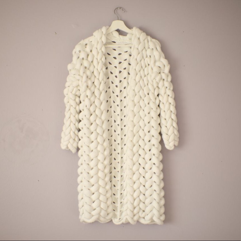 Knitted white Lalo cardigan